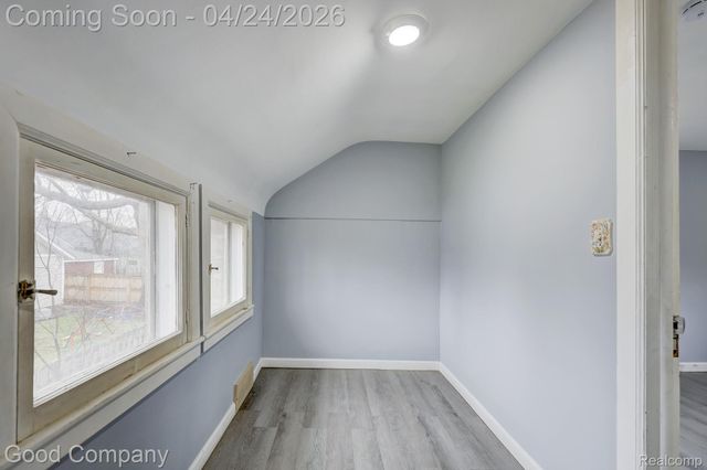 1377 Dorothea Road, Berkley, MI 48072