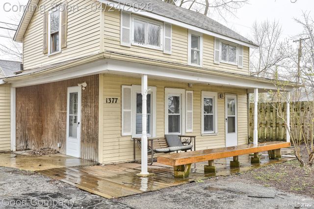 1377 Dorothea Road, Berkley, MI 48072