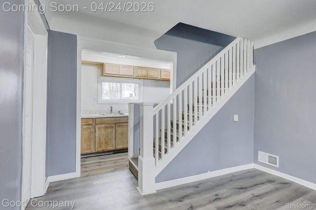 1377 Dorothea Road, Berkley, MI 48072