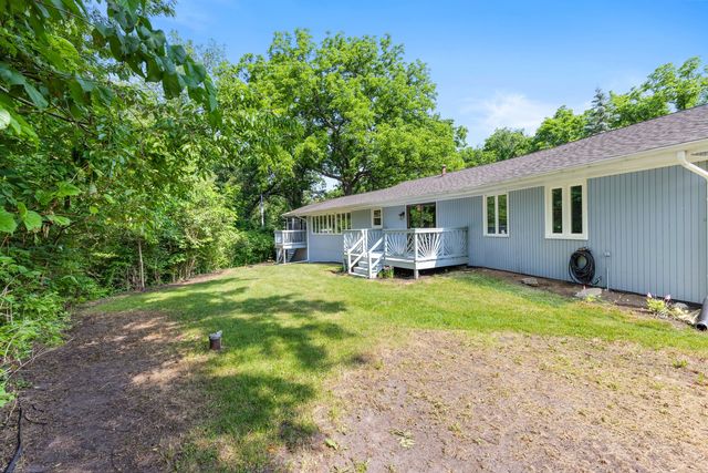 10295 Ray Drive, Roscoe, IL 61073