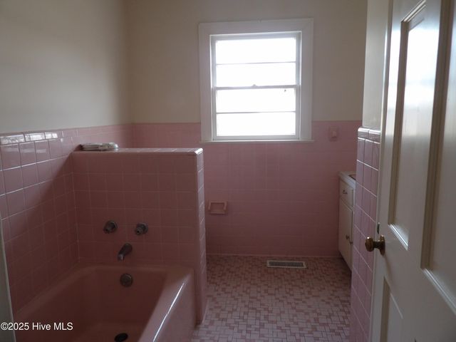 5036 Nc 58 Highway N, Wilson, NC 27896