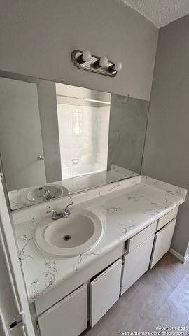 5602 Bienville Dr Apt C2, San Antonio, TX 78233