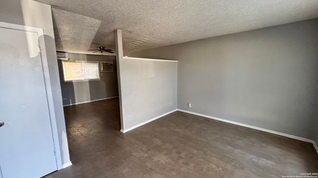 5602 Bienville Dr Apt C2, San Antonio, TX 78233