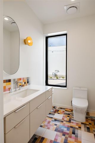 2112 Lawnmont Ave, Austin, TX 78756