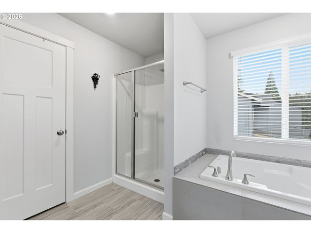 476 Sw 15TH Ave, Canby, OR 97013