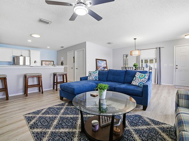 17385 SE 78TH DRAUGHTON COURT, The Villages, FL 32162