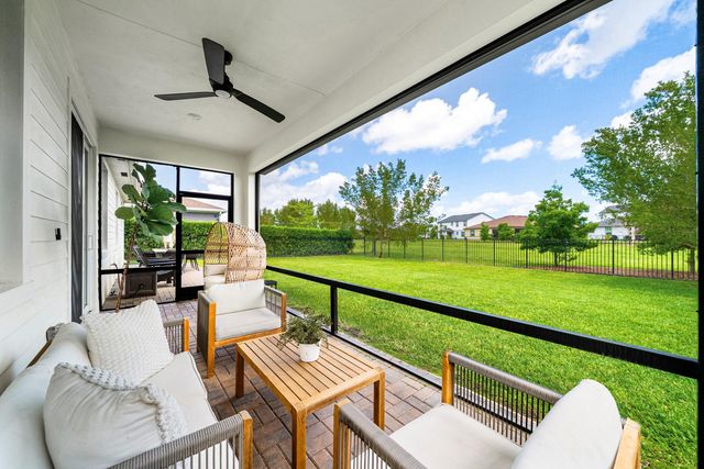 19323 Broad Shore Walk, Loxahatchee, FL 33470