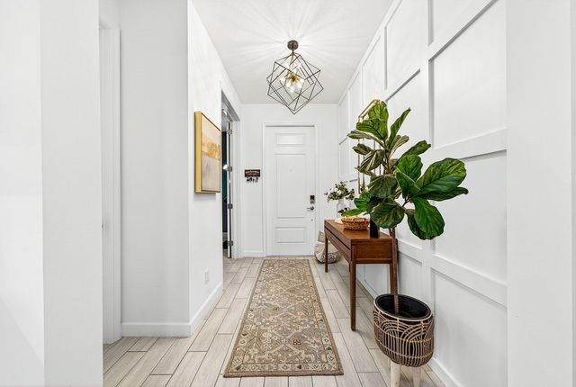 19323 Broad Shore Walk, Loxahatchee, FL 33470