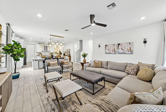 19323 Broad Shore Walk, Loxahatchee, FL 33470