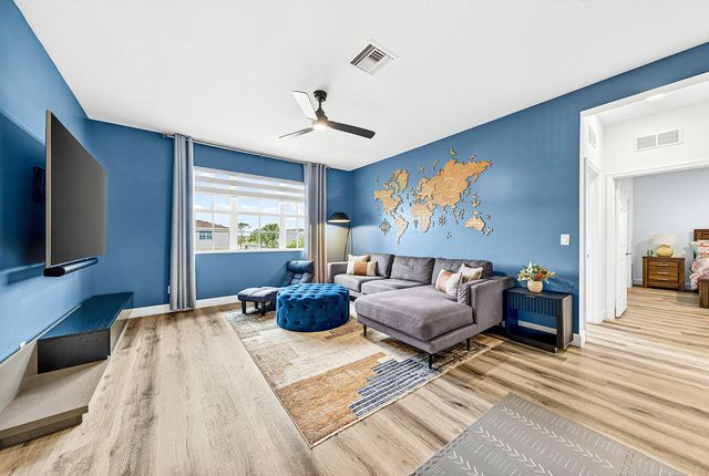 19323 Broad Shore Walk, Loxahatchee, FL 33470