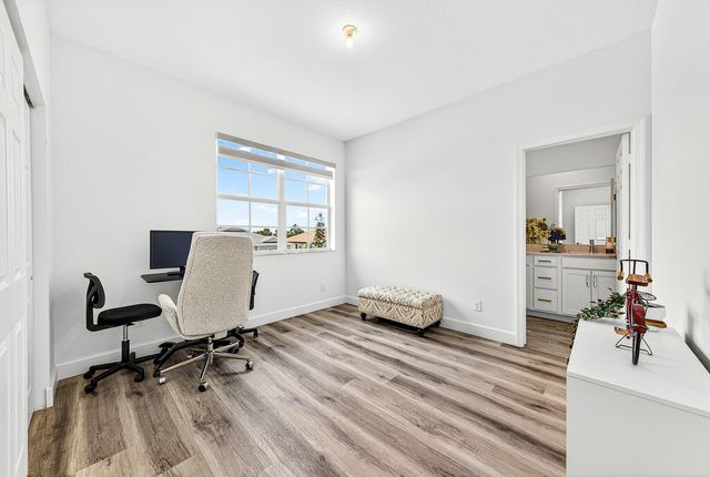 19323 Broad Shore Walk, Loxahatchee, FL 33470