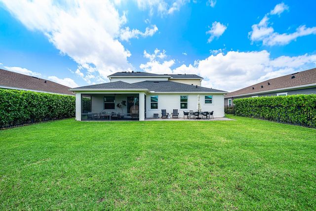 19323 Broad Shore Walk, Loxahatchee, FL 33470