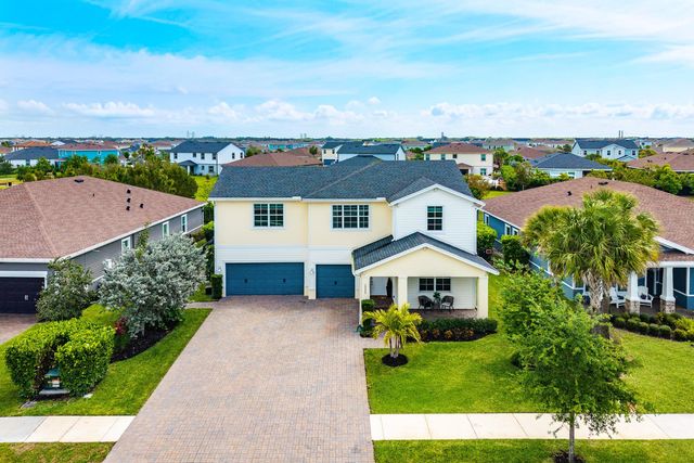 19323 Broad Shore Walk, Loxahatchee, FL 33470