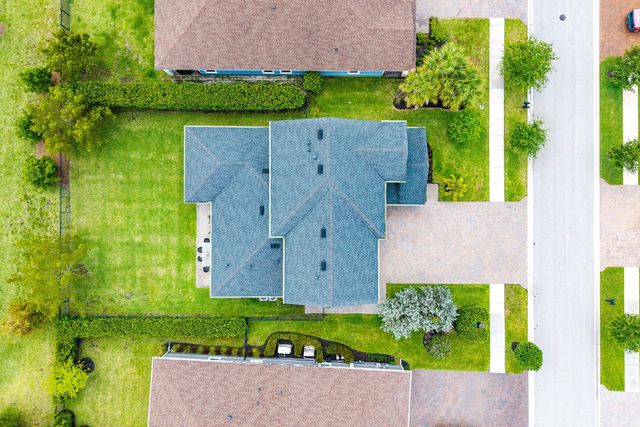 19323 Broad Shore Walk, Loxahatchee, FL 33470