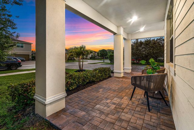 19323 Broad Shore Walk, Loxahatchee, FL 33470