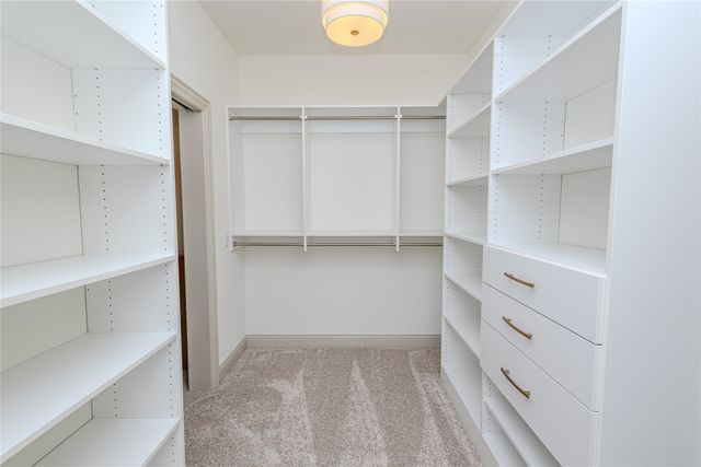 1207 S 92nd Street, West Des Moines, IA 50266