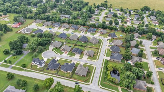 455 Payton Place, Farmington, AR 72730