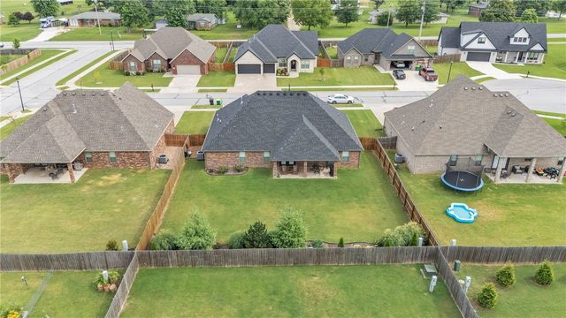 455 Payton Place, Farmington, AR 72730