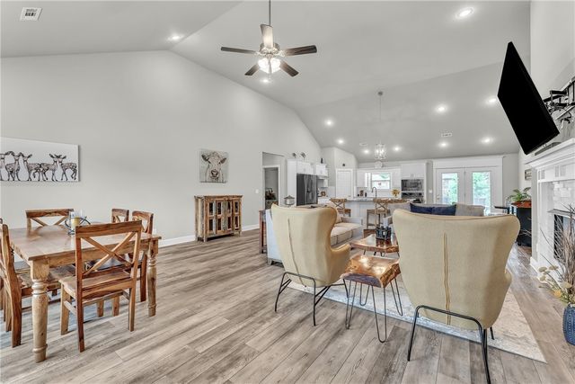 455 Payton Place, Farmington, AR 72730