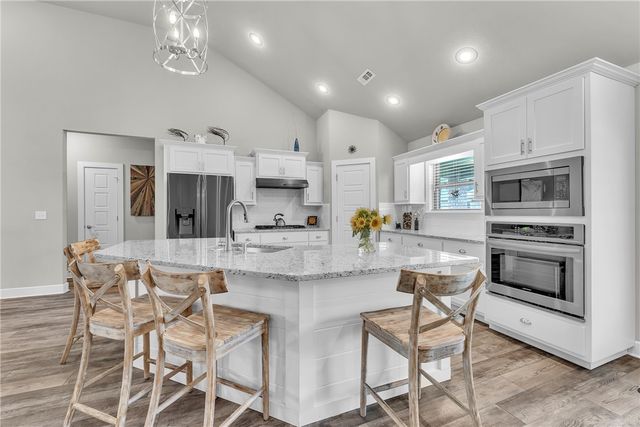 455 Payton Place, Farmington, AR 72730