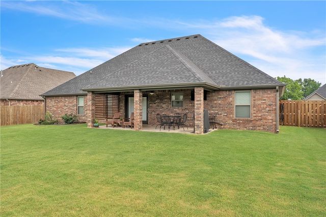 455 Payton Place, Farmington, AR 72730