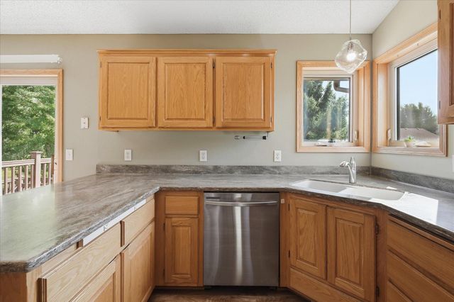 6007 Nathan Boulevard, Rockford, MN 55373