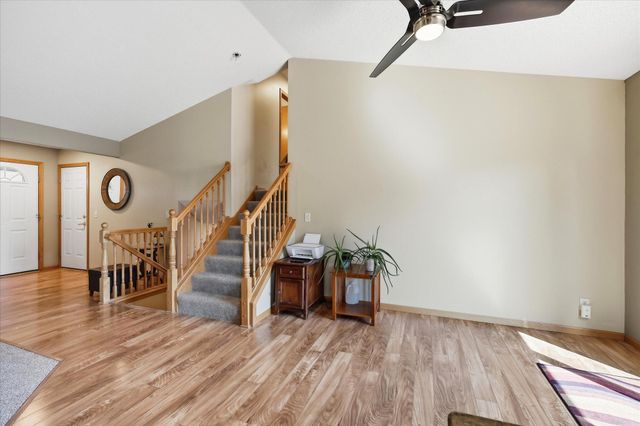 6007 Nathan Boulevard, Rockford, MN 55373