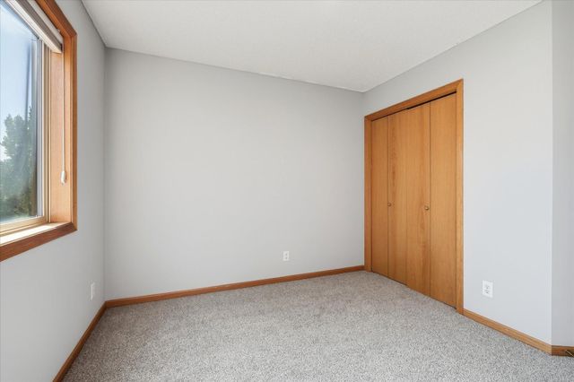 6007 Nathan Boulevard, Rockford, MN 55373