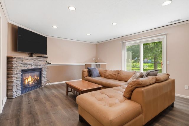 6007 Nathan Boulevard, Rockford, MN 55373
