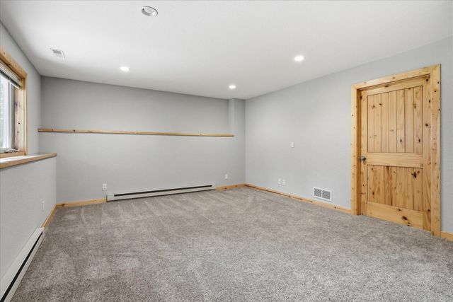 6007 Nathan Boulevard, Rockford, MN 55373