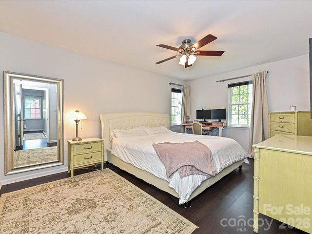 1616 English Knoll Drive, Matthews, NC 28105