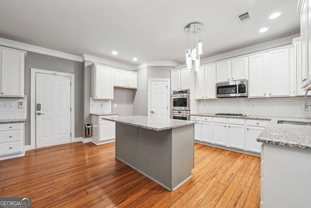 1602 Telfair Chase Way, Lawrenceville, GA 30043