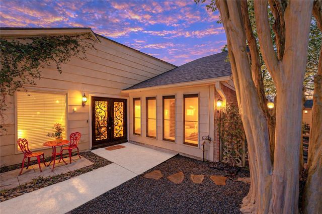 2238 Hickory Lawn Drive, Houston, TX 77077