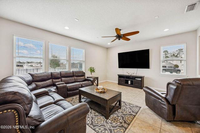 77049 ANDORA Drive, Yulee, FL 32097