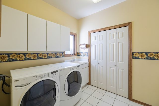 413 NE 17th Street, Ankeny, IA 50021