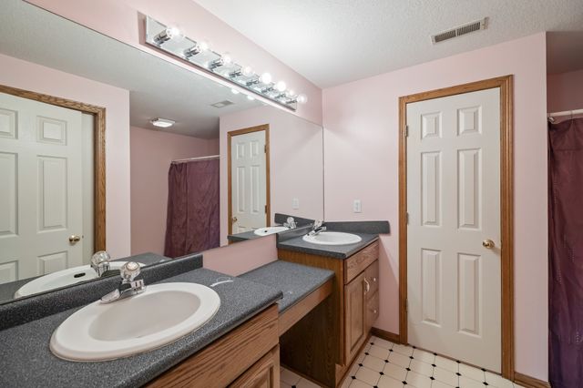 413 NE 17th Street, Ankeny, IA 50021