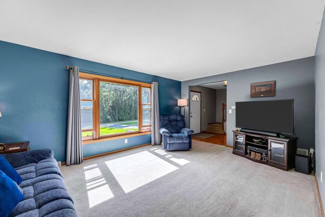 W6860 Wood AVENUE, Delavan, WI 53115