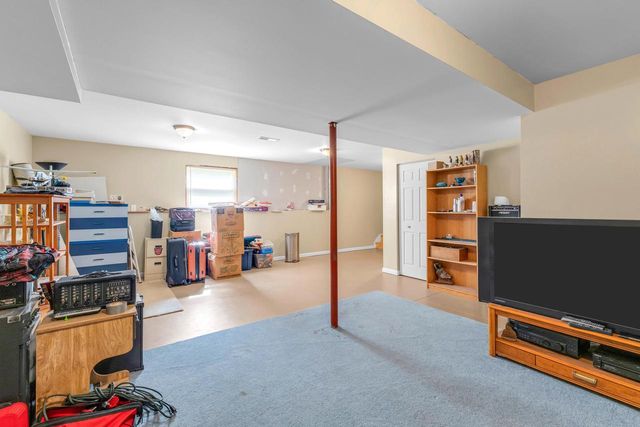 W6860 Wood AVENUE, Delavan, WI 53115