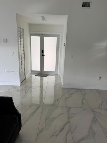 13370 SW 261st Ter, Homestead, FL 33032