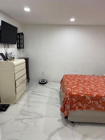 13370 SW 261st Ter, Homestead, FL 33032