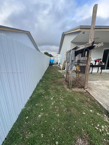 13370 SW 261st Ter, Homestead, FL 33032