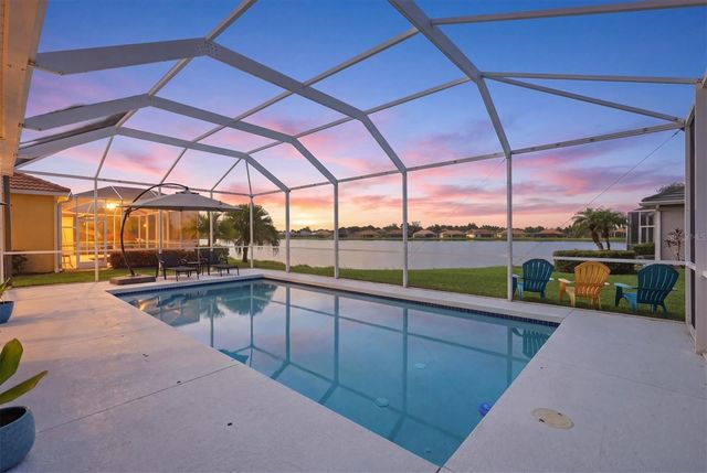 6904 74TH STREET CIRCLE E, Bradenton, FL 34203