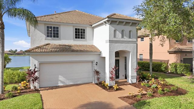 6904 74TH STREET CIRCLE E, Bradenton, FL 34203