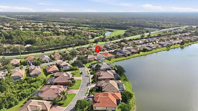 6904 74TH STREET CIRCLE E, Bradenton, FL 34203