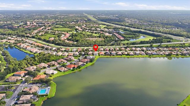 6904 74TH STREET CIRCLE E, Bradenton, FL 34203