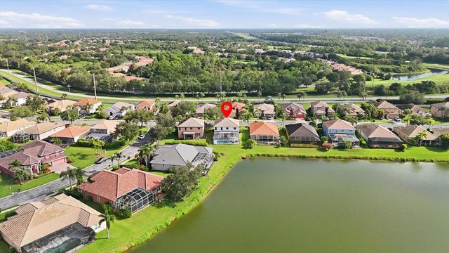 6904 74TH STREET CIRCLE E, Bradenton, FL 34203