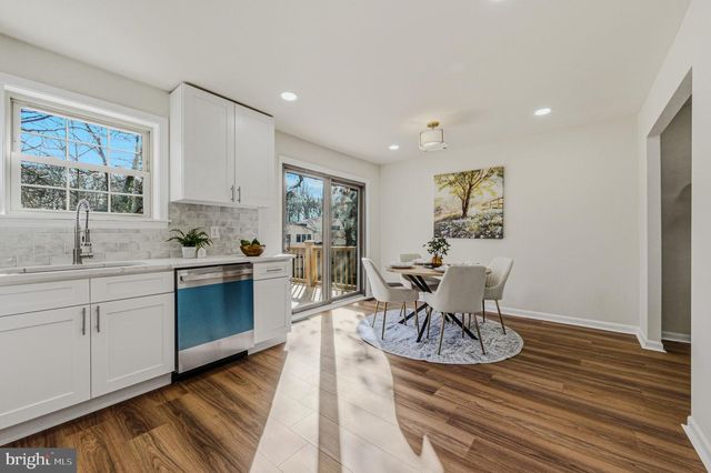 114 FOX DR, Newark, DE 19713