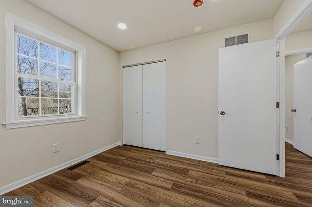 114 FOX DR, Newark, DE 19713