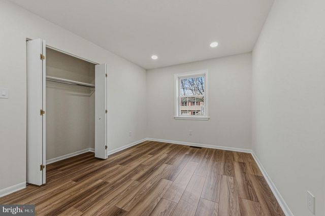 114 FOX DR, Newark, DE 19713