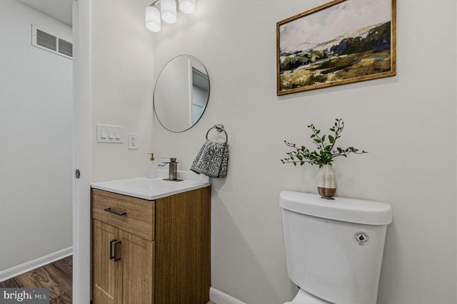 114 FOX DR, Newark, DE 19713